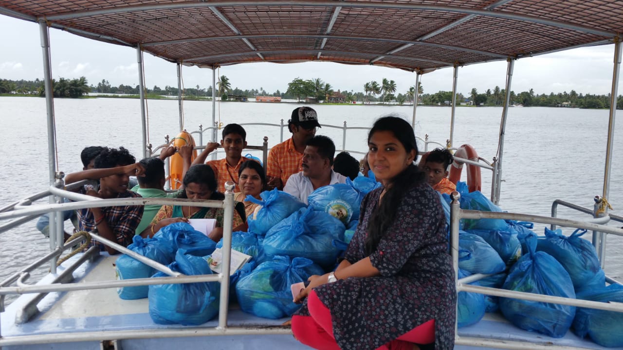 IVPT on Alappuzha Boat